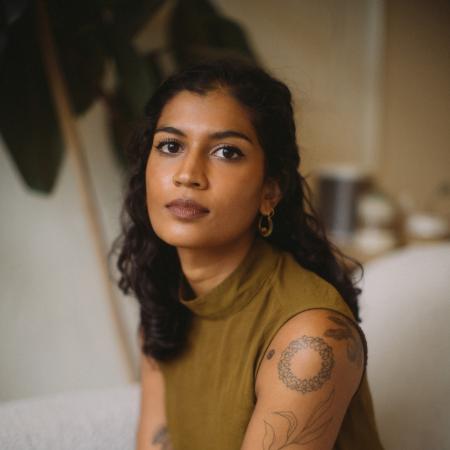 Janika Oza