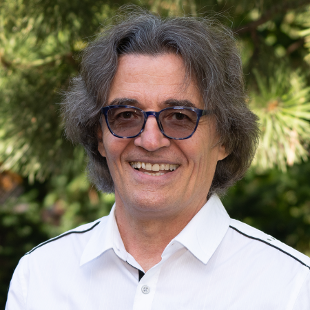 Tom Vassos