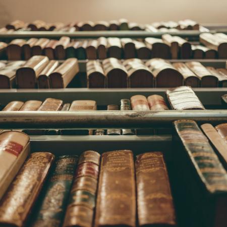 Bookshelve